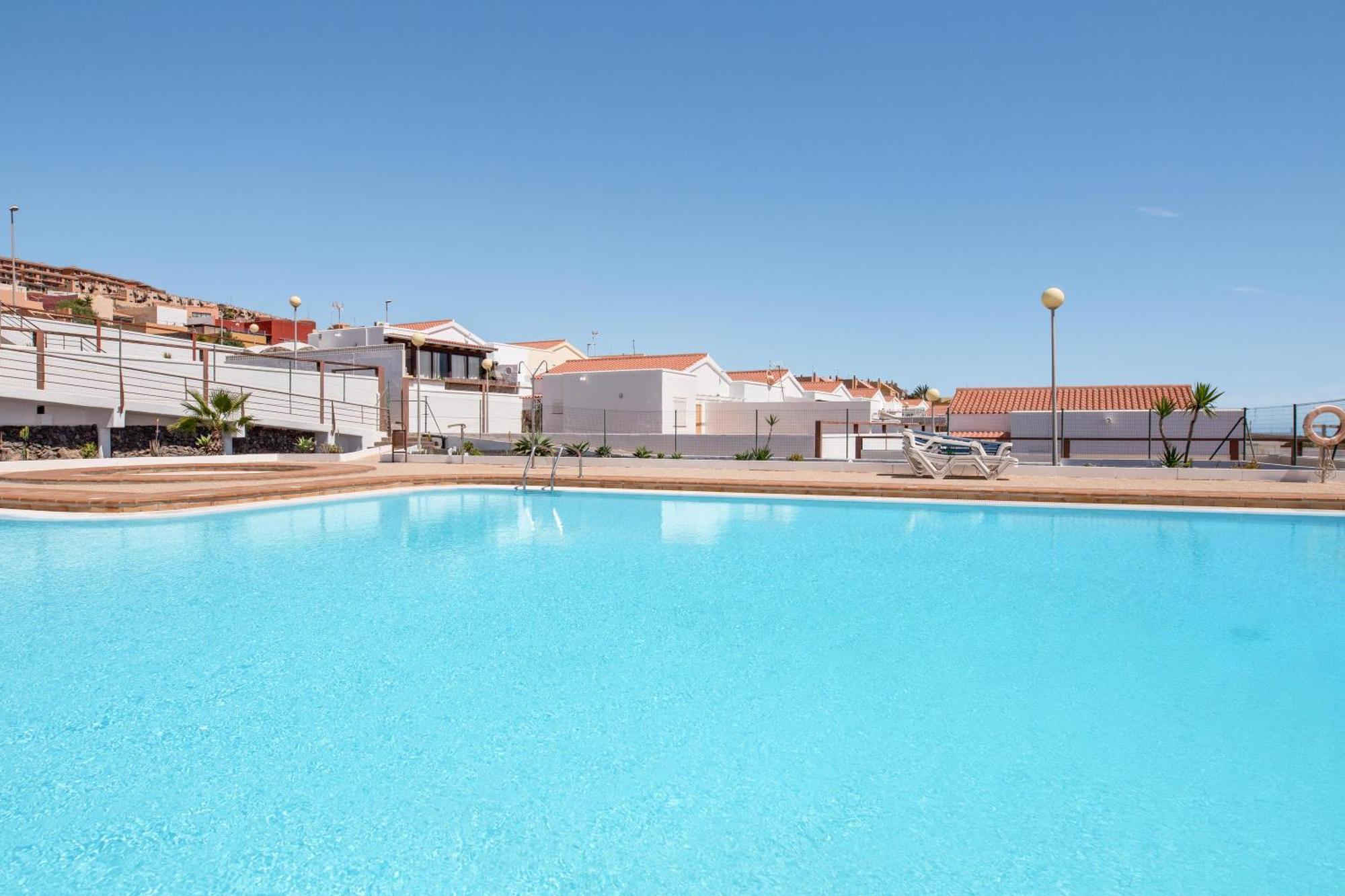Caleta Beach Deluxe Калета-де-Фусте Экстерьер фото
