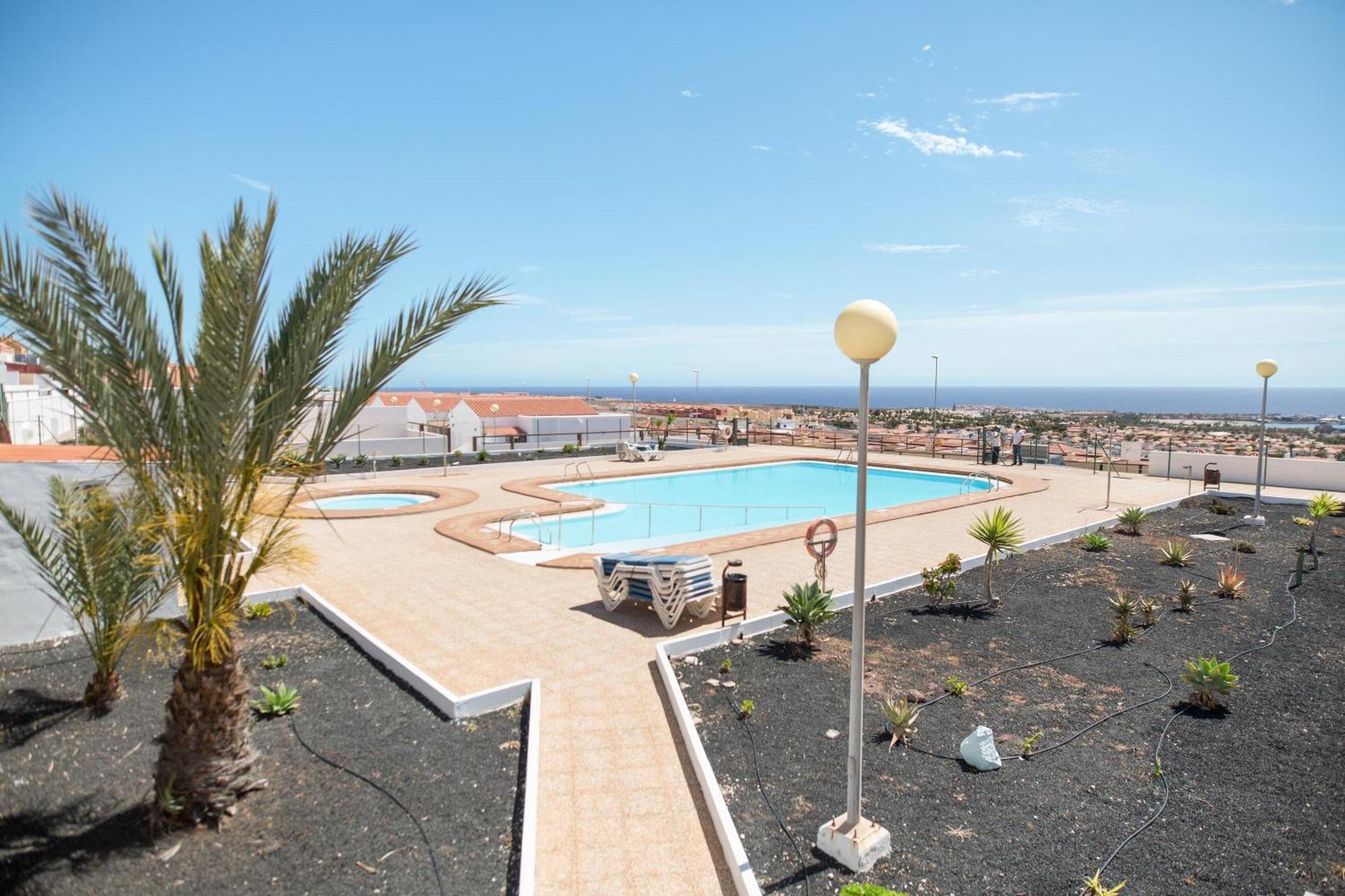 Caleta Beach Deluxe Калета-де-Фусте Экстерьер фото