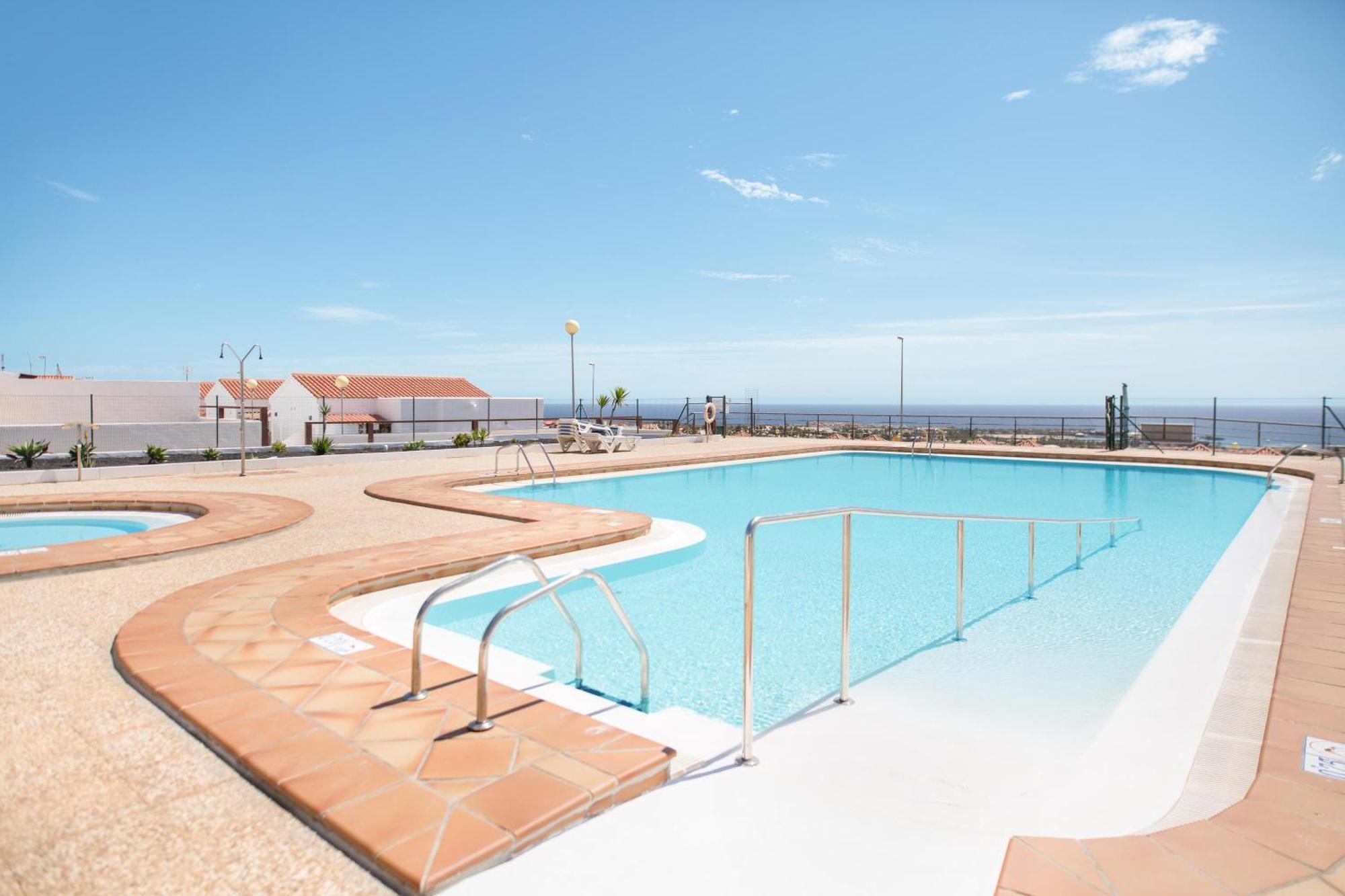 Caleta Beach Deluxe Калета-де-Фусте Экстерьер фото